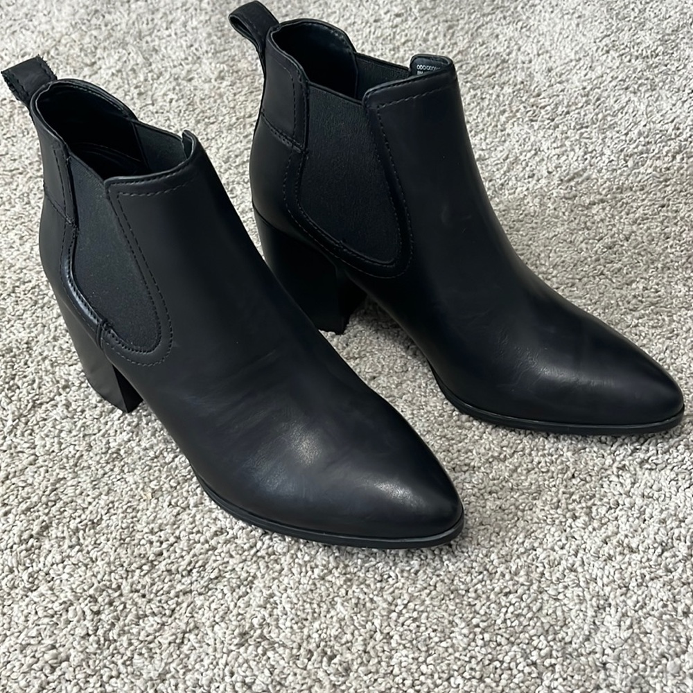 Steve Madden Black Ankle Boot